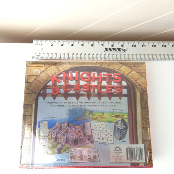 Knights and Castles - Fun Fact Book, Stickers, Giant Castle Poster - British UK - Picture 11 of 11